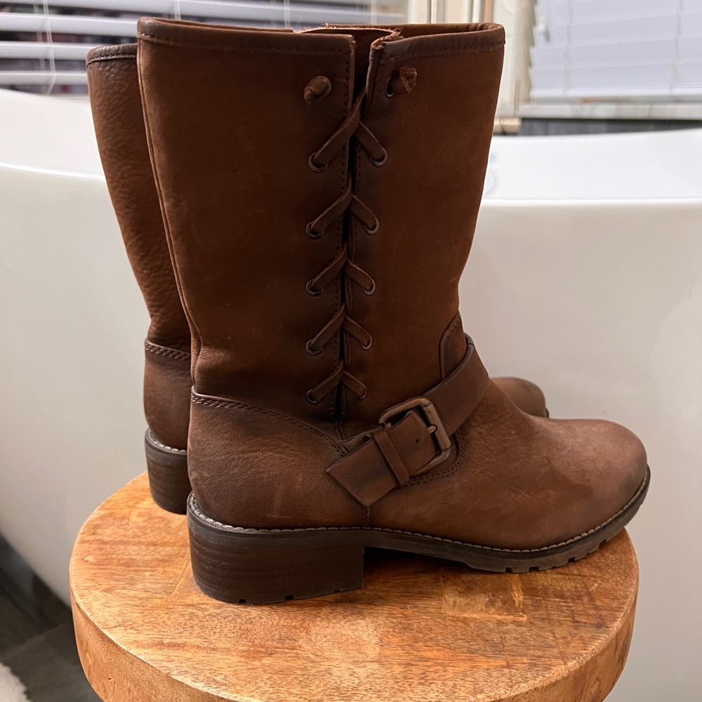 Sofft Rich Brown Ankle Booties - Picture 4 of 6
